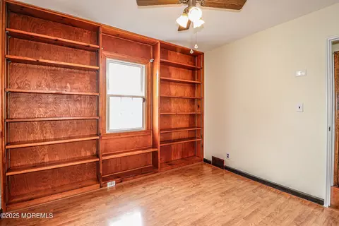 Bedroom - 4 Pelham Ave, Edison, NJ 08817 photo 2 of 7