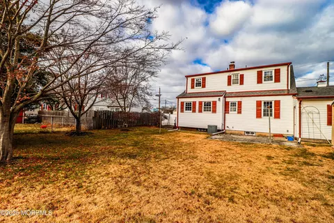 Exterior - 4 Pelham Ave, Edison, NJ 08817 photo 3 of 5