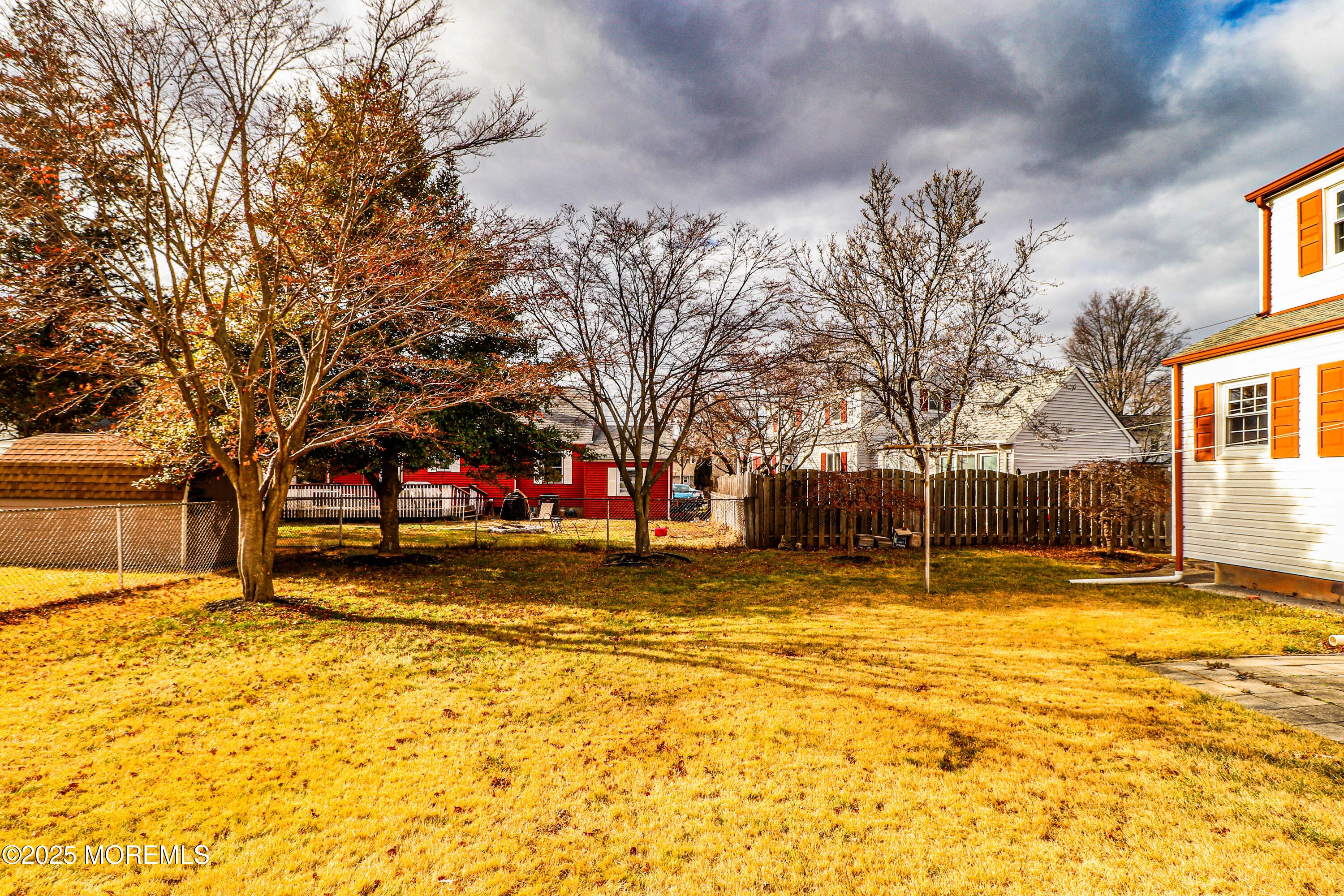 Exterior - 4 Pelham Ave, Edison, NJ 08817 photo 2 of 5