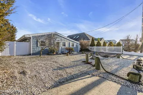 1812 Beach Blvd, Forked River, NJ 08731 photo 33