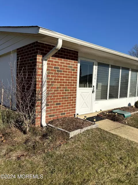 1018 Aberdeen Dr # A, Lakewood, NJ 08701
