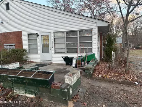 162 Columbine Ave # C, Whiting, NJ 08759