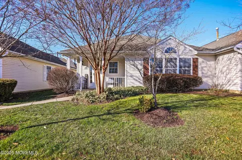 114 Waterside Blvd #114, Monroe, NJ 08831