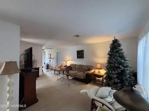 1 Cascade Ct, Brick, NJ 08724 photo 9