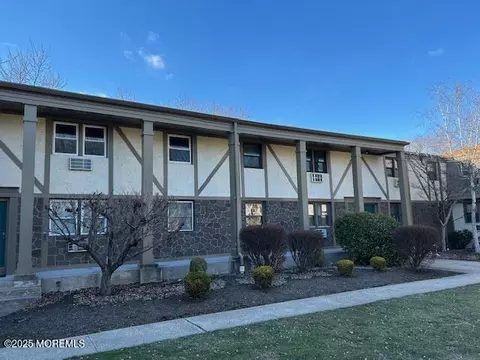 420 Cross Rd #B9, Matawan, NJ 07747