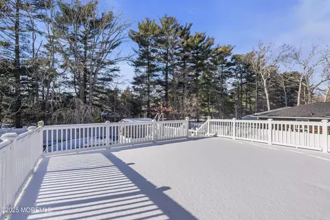 10 Barbara Ct, Waretown, NJ 08758 photo 36