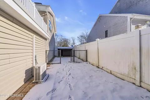 10 Barbara Ct, Waretown, NJ 08758 photo 39