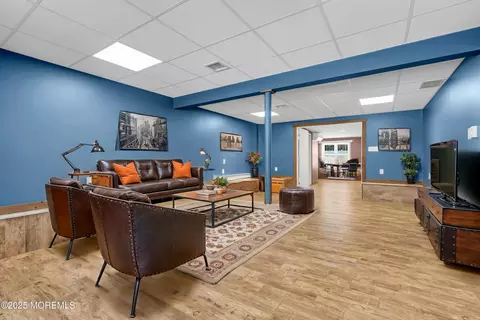 10 Barbara Ct, Waretown, NJ 08758 photo 23