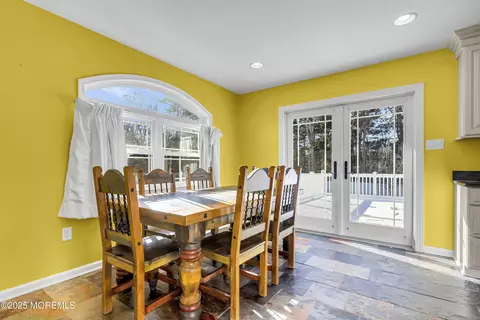 10 Barbara Ct, Waretown, NJ 08758 photo 7