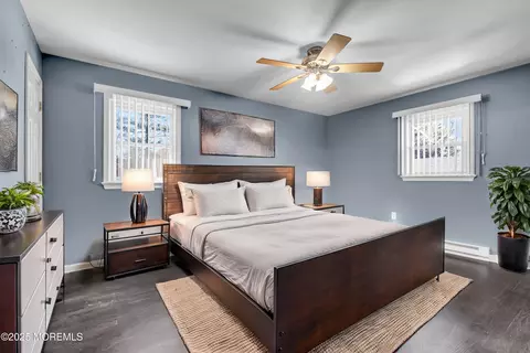 10 Barbara Ct, Waretown, NJ 08758 photo 19