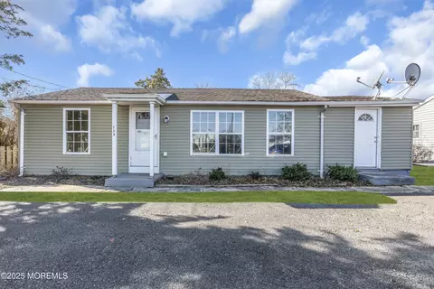758 Fischer Blvd, Toms River, NJ 08753
