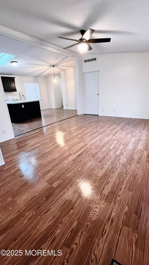 3481 Detroiter St, Browns Mills, NJ 08015