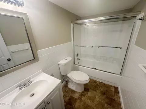 Bath - 107 Beach Blvd, Forked River, NJ 08731 photo 1 of 1