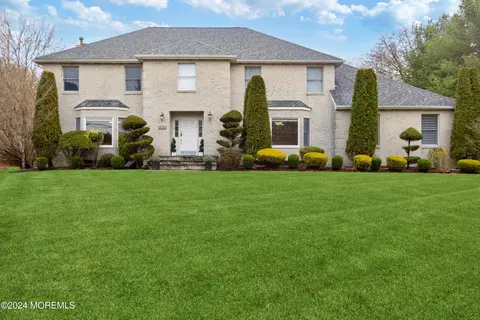 2227 Vermont Ave, Toms River, NJ 08755