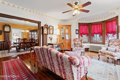 76 Lafayette St, Rumson, NJ 07760 photo 6