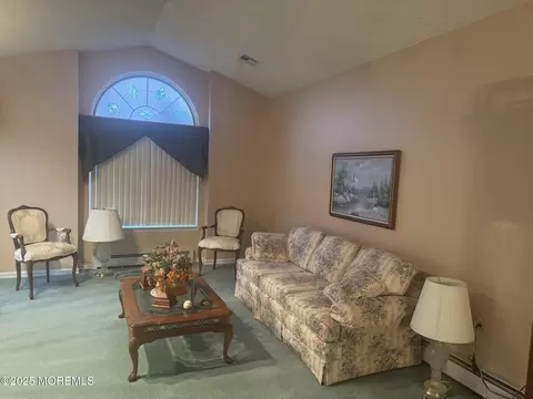 17 Cardigan Dr, Berkeley, NJ 08721 photo 4