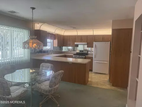 17 Cardigan Dr, Berkeley, NJ 08721 photo 8
