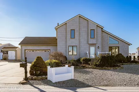 1161 Laurel Blvd, Lanoka Harbor, NJ 08734