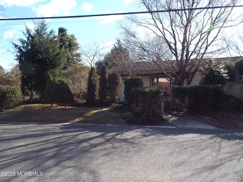 2006 Lincoln Ave, Wall, NJ 07719