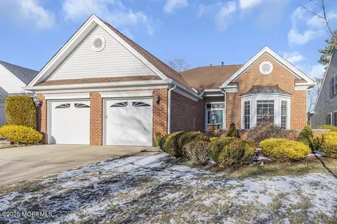 17 Wild Dunes Way, Jackson, NJ 08527