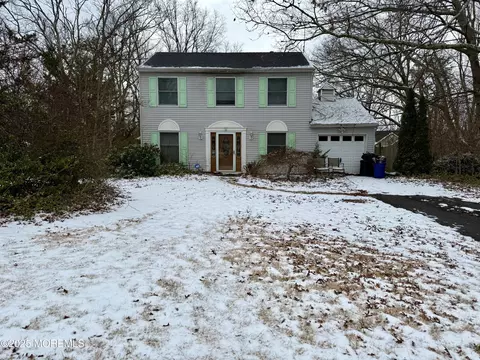 102 Highland Dr, Barnegat, NJ 08005