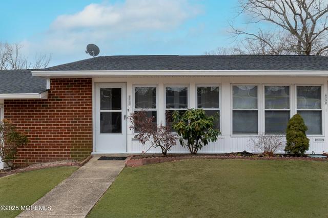 873 Balmoral Ct # C, Lakewood, NJ 08701