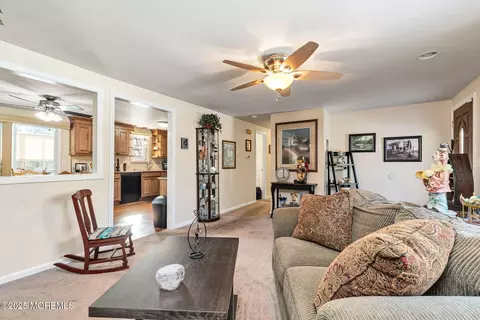 351 Enterprise Dr, Forked River, NJ 08731 photo 4