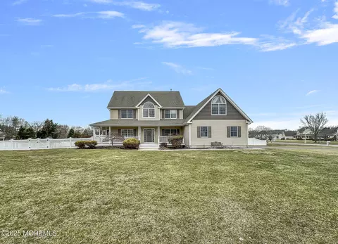 1388 Silverton Rd, Toms River, NJ 08755