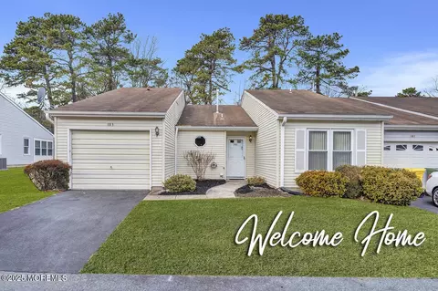 183 Victoria Ct, Lakewood, NJ 08701