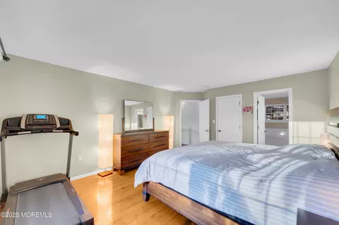 Bedroom - 211 Dwight Pl, Brick, NJ 08724 photo 2 of 4
