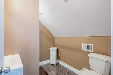 75 Ravine Dr, Matawan, NJ 07747 photo 15