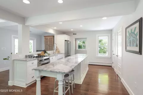 42 Ridge Rd, Rumson, NJ 07760 photo 4