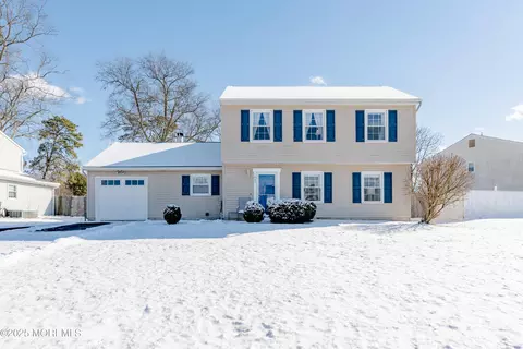 1047 Irving Pl, Toms River, NJ 08755