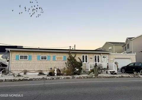1394 Mill Creek Rd, Manahawkin, NJ 08050