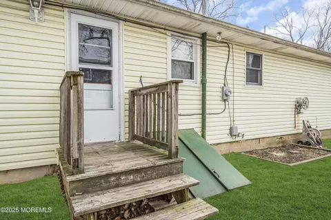 Exterior - 242 Juniper Ln, Forked River, NJ 08731 photo 1 of 3