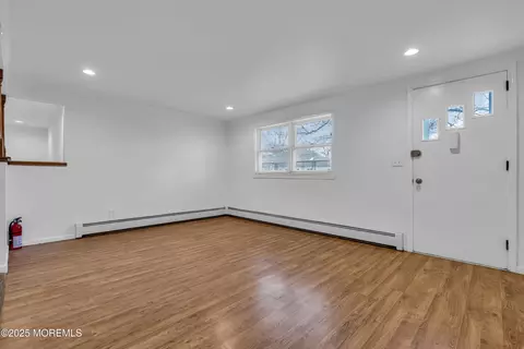 Living - 242 Juniper Ln, Forked River, NJ 08731 photo 4 of 5