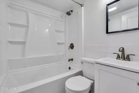 Bath - 242 Juniper Ln, Forked River, NJ 08731 photo 2 of 2