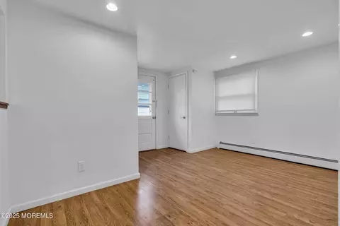 Living - 242 Juniper Ln, Forked River, NJ 08731 photo 5 of 5