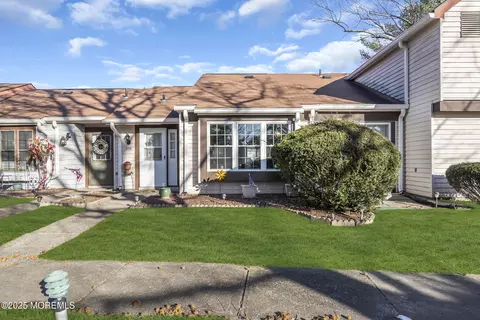 441 Dartmoor Way # D, Manchester, NJ 08759