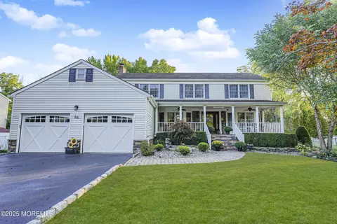 84 Devon Dr, Manalapan, NJ 07726