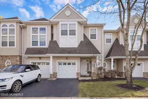 53 Ocean Breeze Ct, Manahawkin, NJ 08050