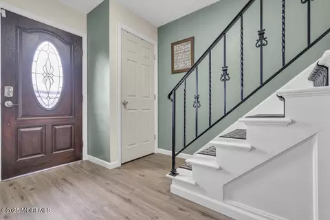 Entry Way - 533 E Dickinson Ave, Galloway, NJ 08205 photo 1 of 3
