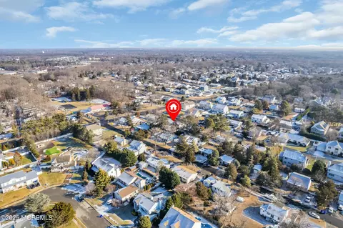 10 Callaghan Rd, Brick, NJ 08724