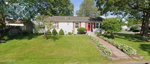 746 Montauk Dr, Forked River, NJ 08731