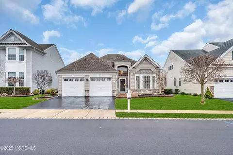 Exterior - 9 Dunberry Dr, Forked River, NJ 08731 photo 3 of 8