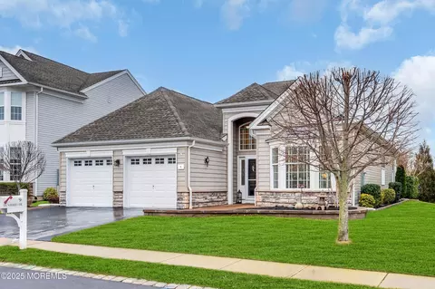 Exterior - 9 Dunberry Dr, Forked River, NJ 08731 photo 2 of 8