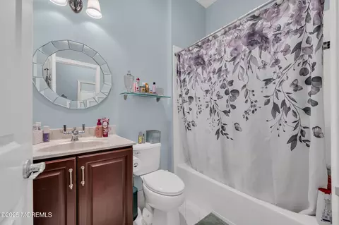 Bath - 9 Dunberry Dr, Forked River, NJ 08731 photo 3 of 3