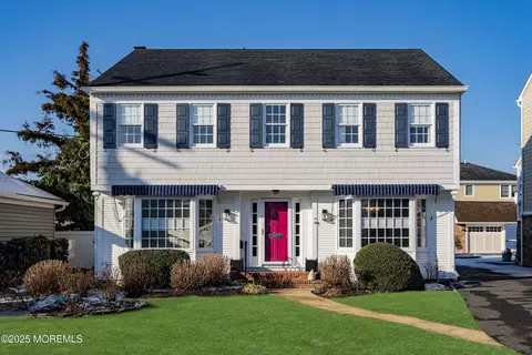 307 Chicago Ave, Point Pleasant Beach, NJ 08742