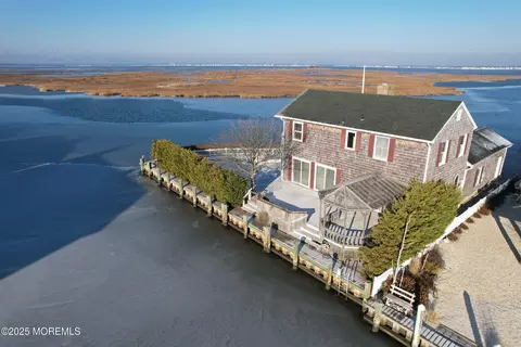 315 Pompano Ct, Lavallette, NJ 08735