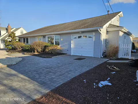 837 Forepeak Dr, Forked River, NJ 08731 photo 4